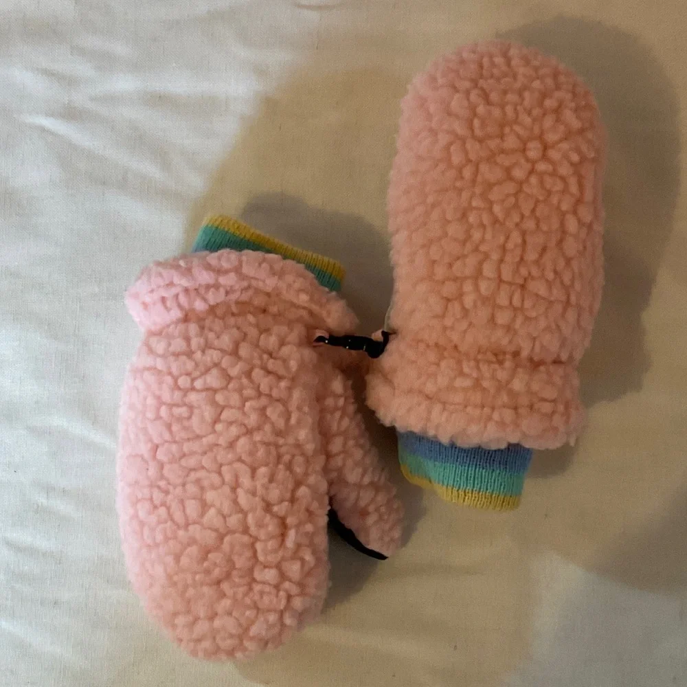 Weatherproof Pink Fleece Kids Mittens